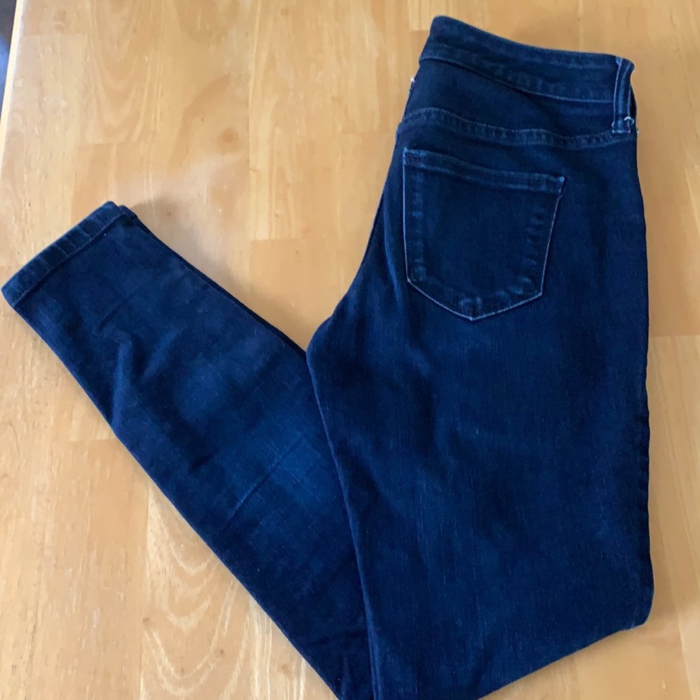 Dark skinny jeans